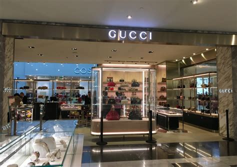 gucci at holt|Holt Toronto Square One .